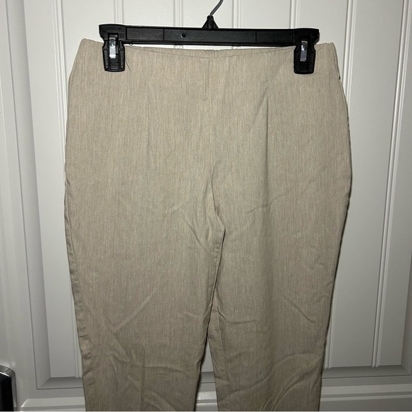 Calvin Klein Tan Pull-On Straight Leg Dress Pants Size 6 - Picture 2 of 8
